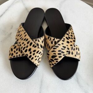 Jenni Kaybne Pony Hair Leopard Print Crossover Slide Sandals Sz 8 38